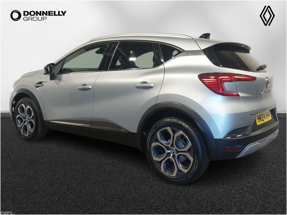 Renault Captur Hatchback, Petrol, 2024, Grey