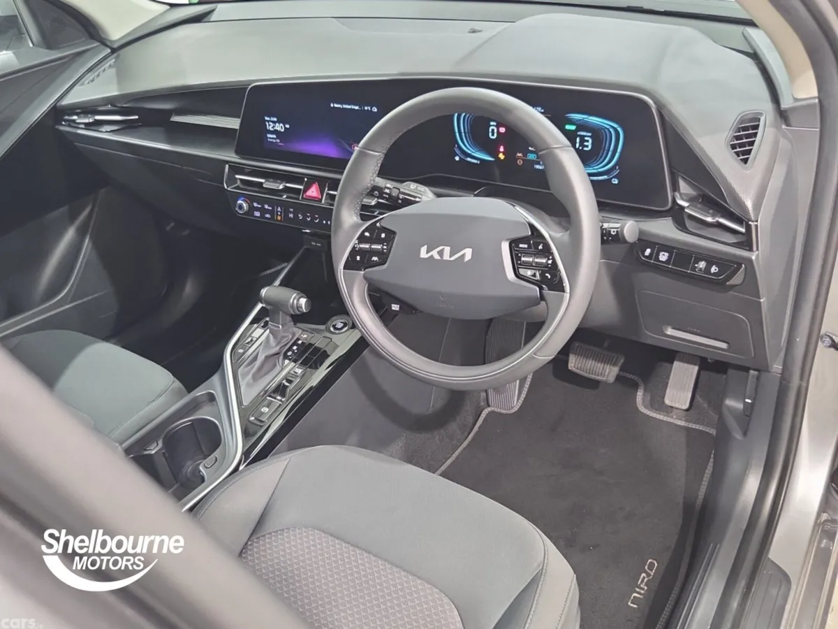 Kia Niro Estate, Petrol Hybrid, 2025, Grey