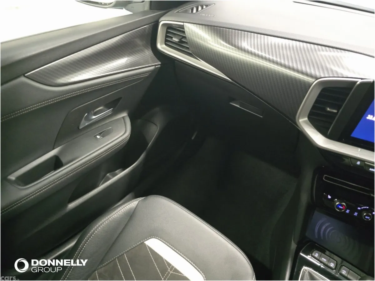 Vauxhall Mokka Hatchback, Petrol, 2023, White