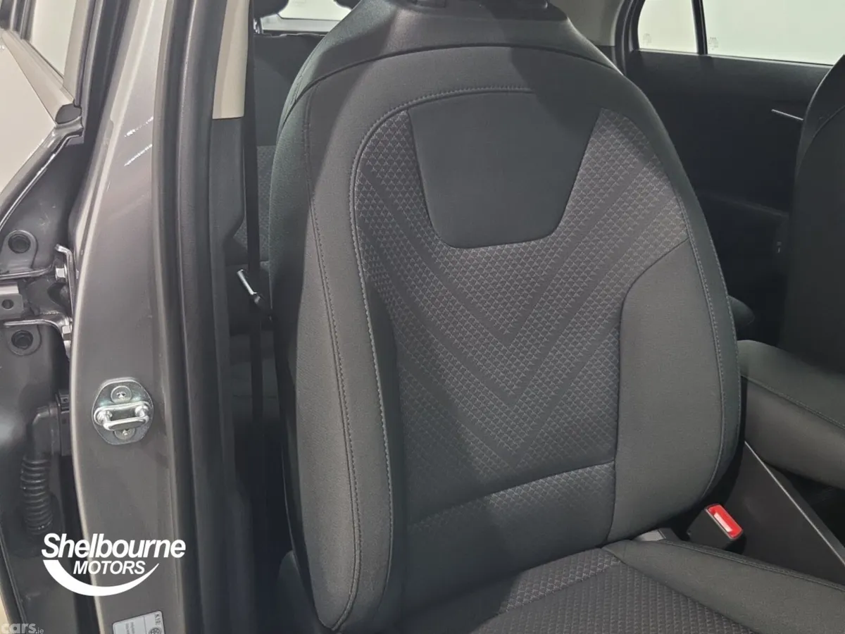Kia Niro Estate, Petrol Hybrid, 2025, Grey
