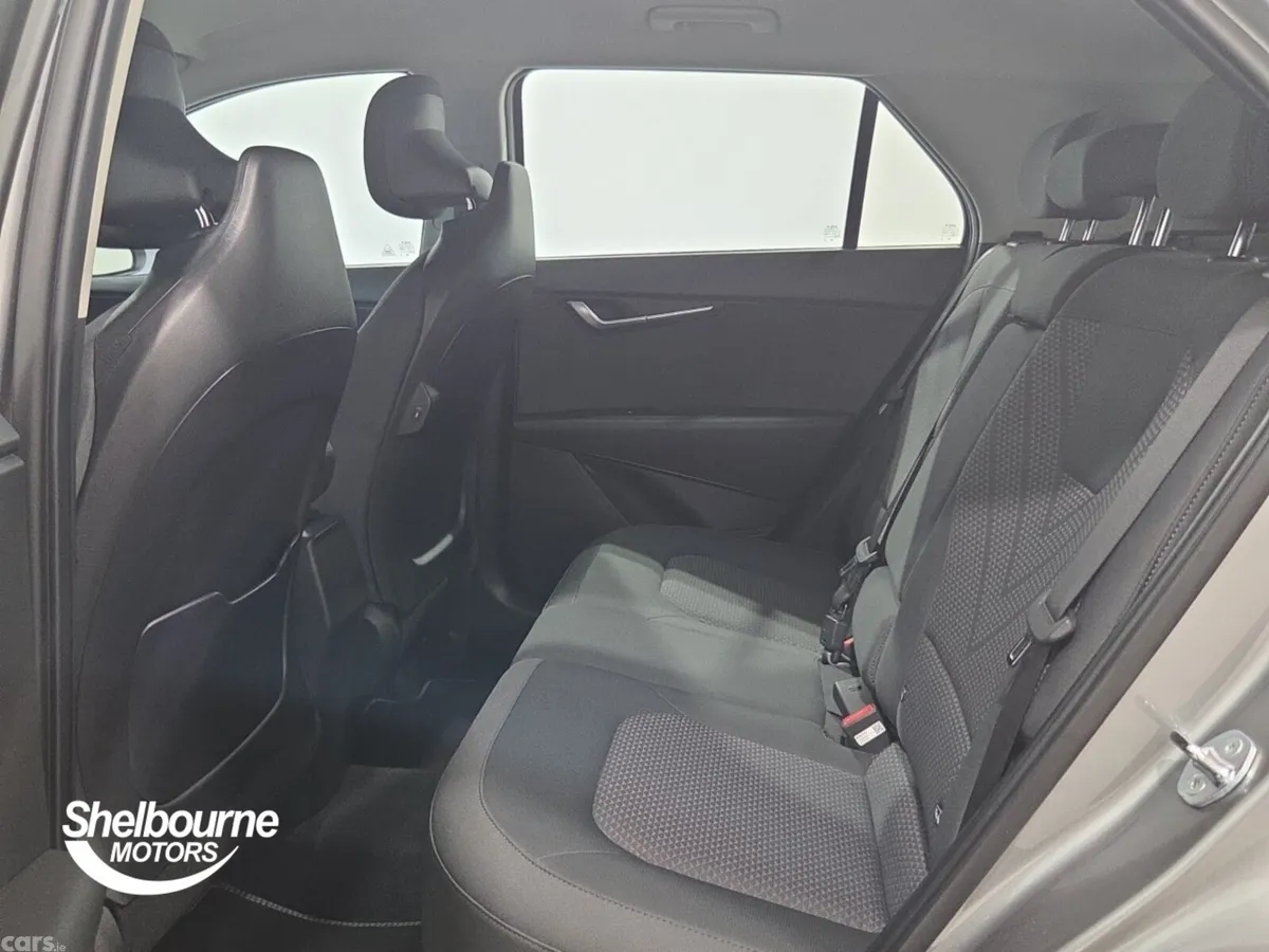 Kia Niro Estate, Petrol Hybrid, 2025, Grey