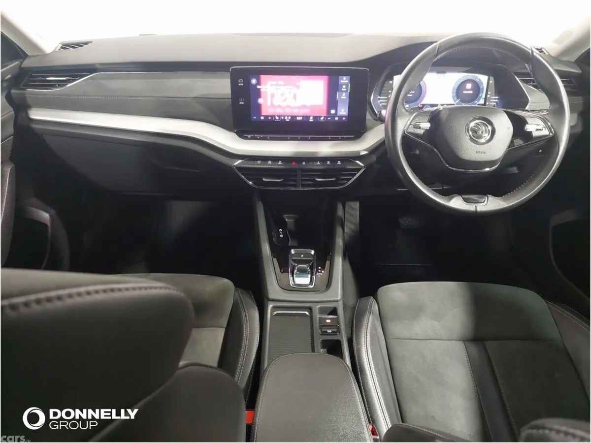 Skoda Octavia Estate, Diesel, 2023, White