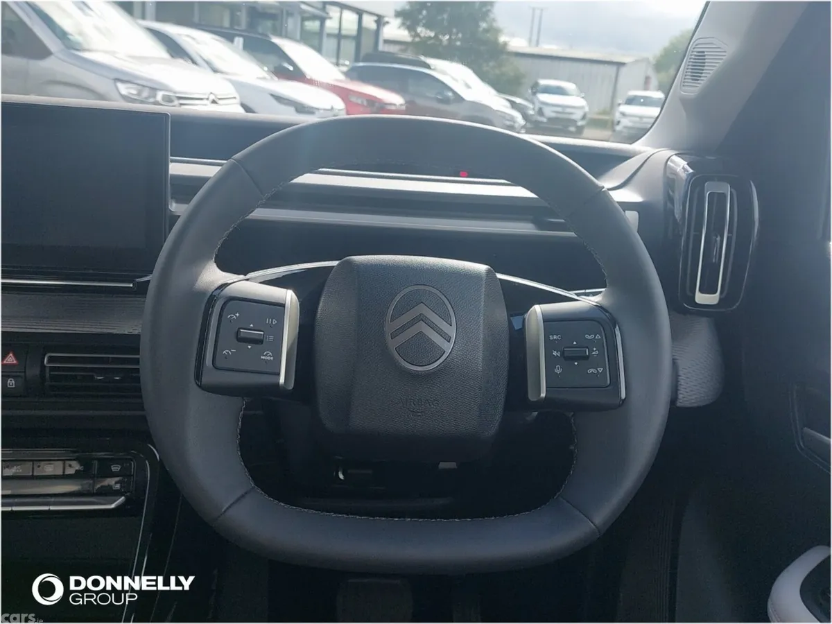 Citroen C3 Aircross Hatchback, Petrol, 2025, Red