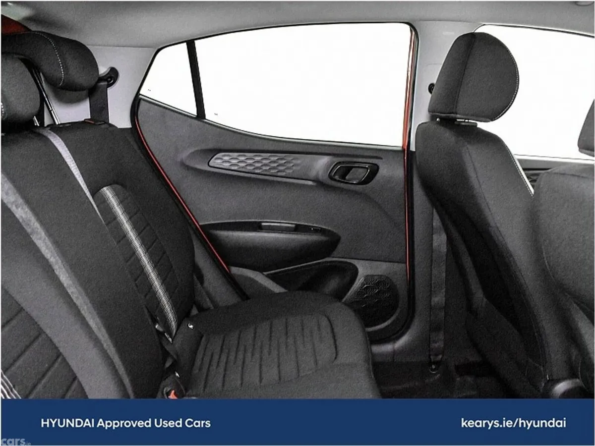 Hyundai i10 Hatchback, Petrol, 2023, Red