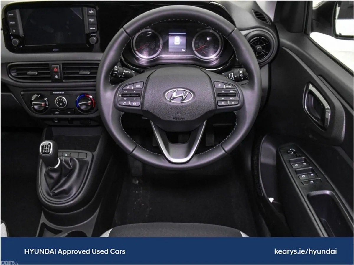 Hyundai i10 Hatchback, Petrol, 2023, Red