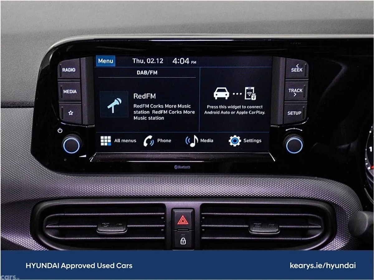 Hyundai i10 Hatchback, Petrol, 2023, Red