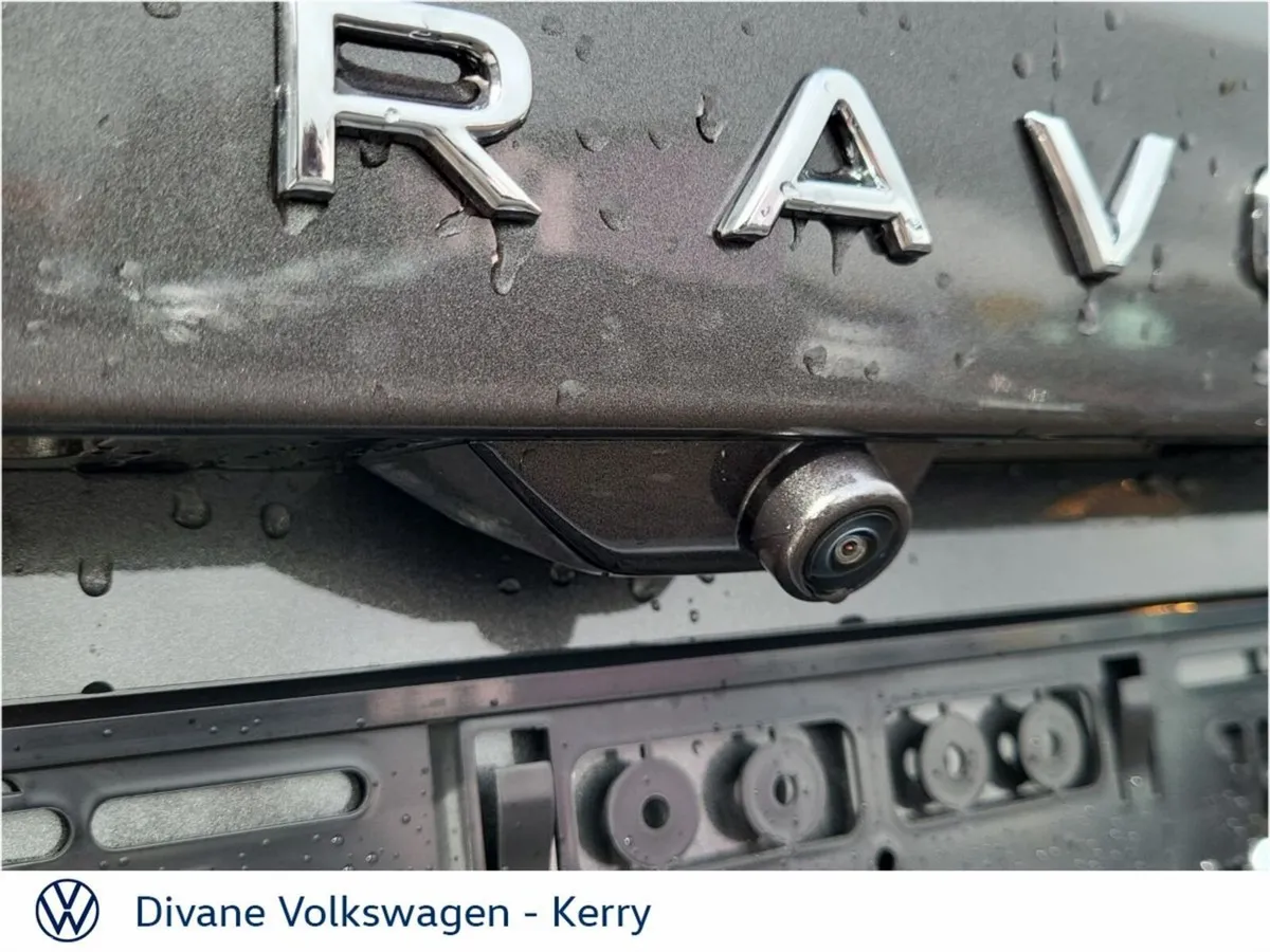 Volkswagen Caravelle MPV, Petrol Plug-in Hybrid, 2027, Grey