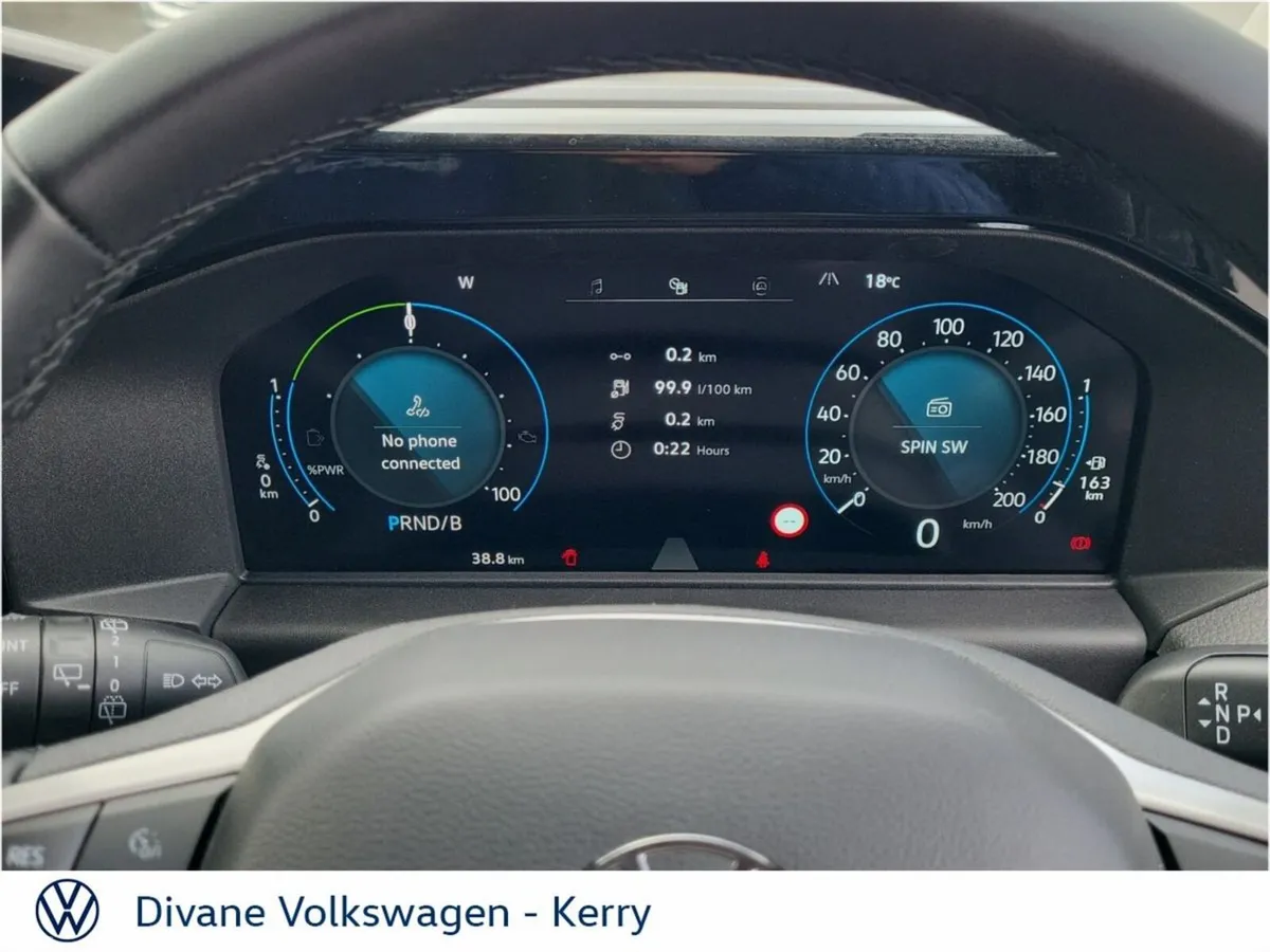 Volkswagen Caravelle MPV, Petrol Plug-in Hybrid, 2027, Grey