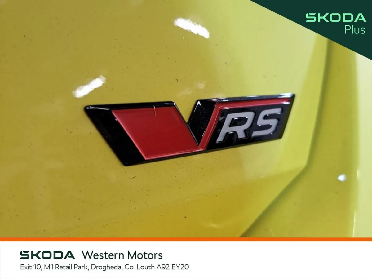 Skoda Octavia Saloon, Petrol, 2026, Yellow