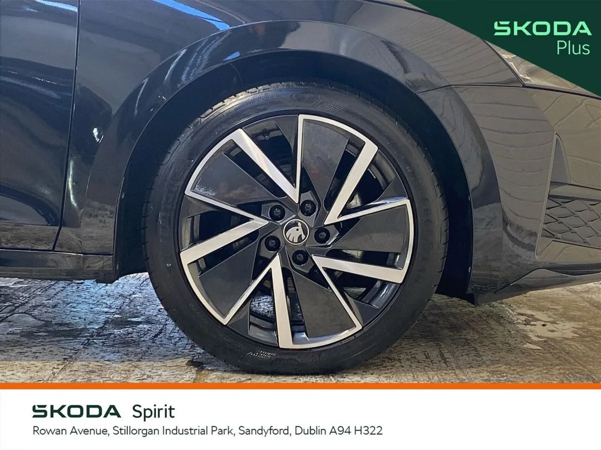 Skoda Octavia Saloon, Diesel, 2026, Black