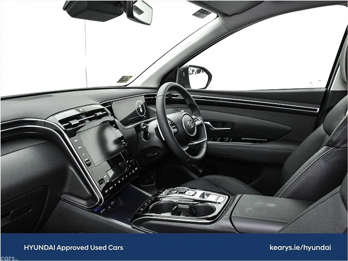 Hyundai Tucson SUV, Petrol Plug-in Hybrid, 2023, White