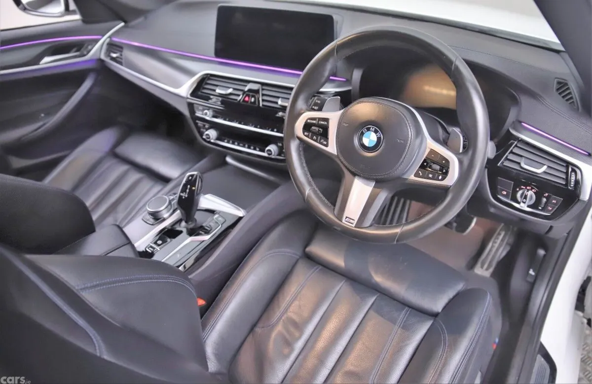 BMW 5-Series Saloon, Diesel, 2022, White