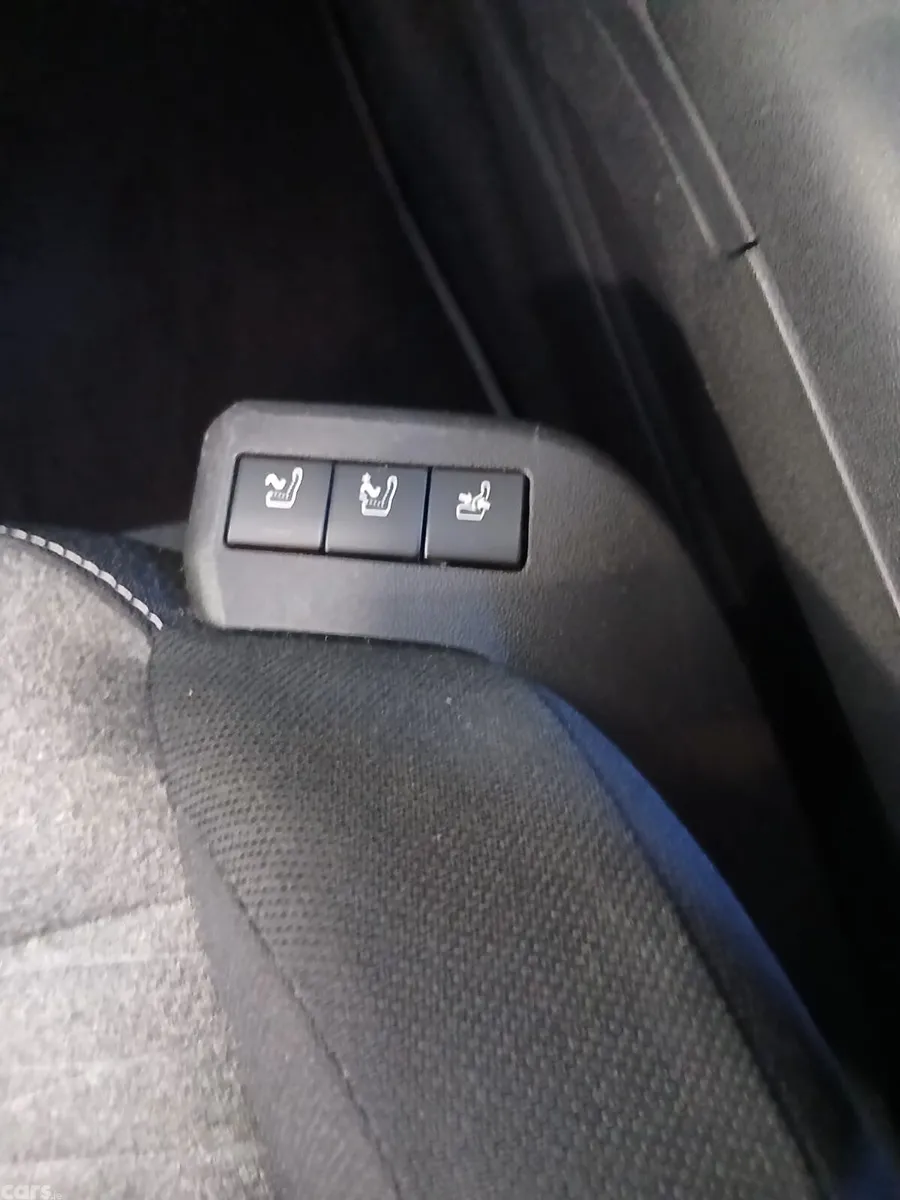 Citroen C4 Hatchback, Diesel, 2021, Black
