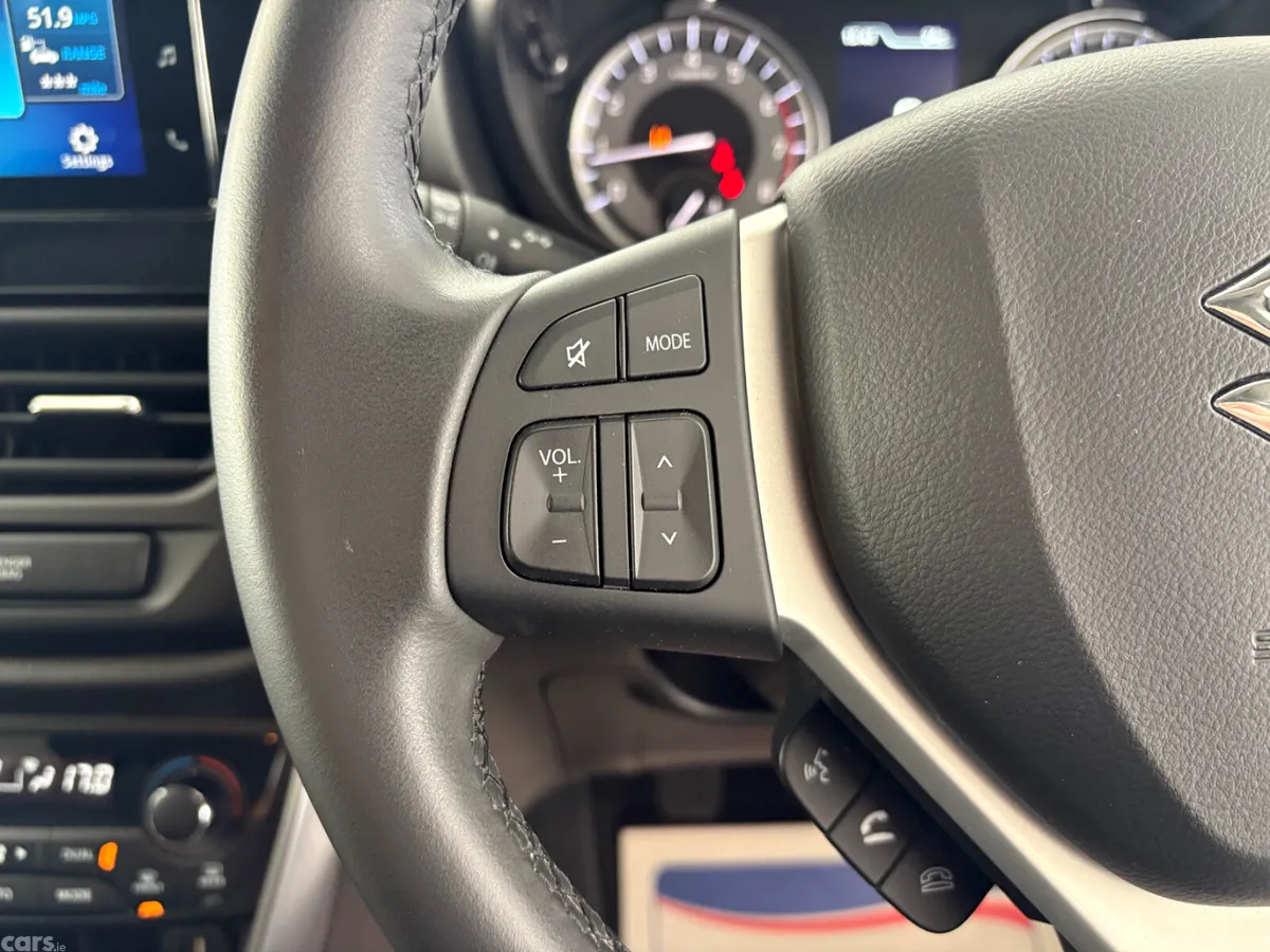 Suzuki SX4 S-Cross SUV, Petrol Hybrid, 2023, Blue
