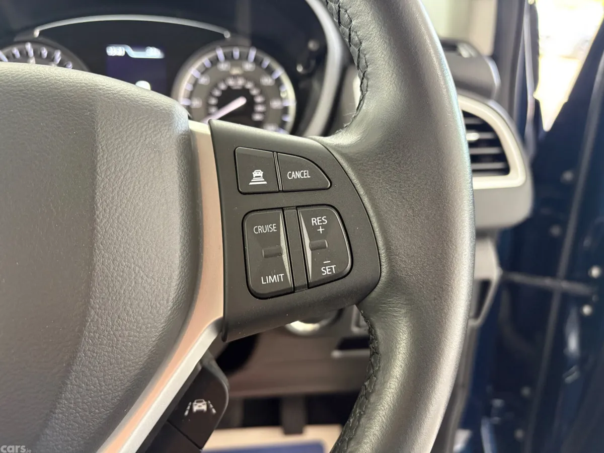 Suzuki SX4 S-Cross SUV, Petrol Hybrid, 2023, Blue