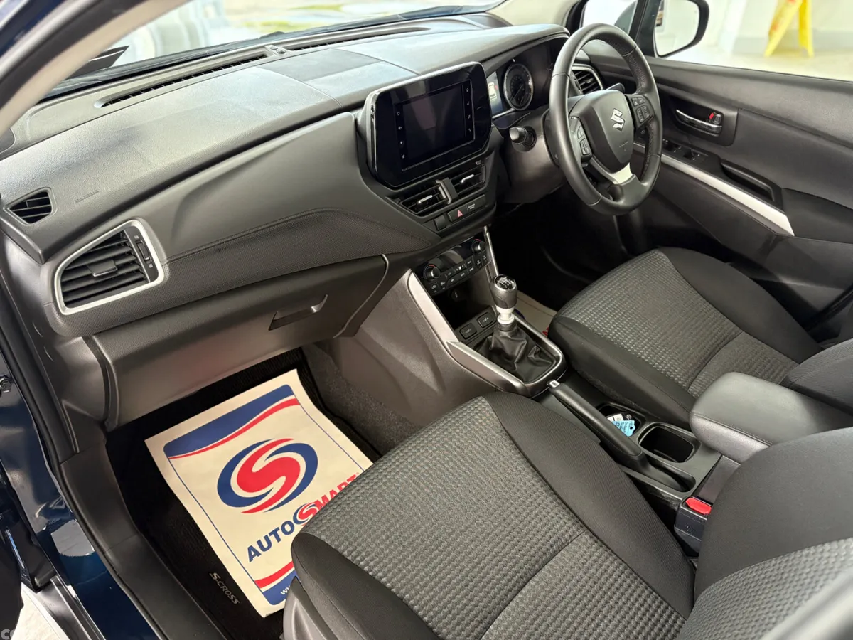Suzuki SX4 S-Cross SUV, Petrol Hybrid, 2023, Blue