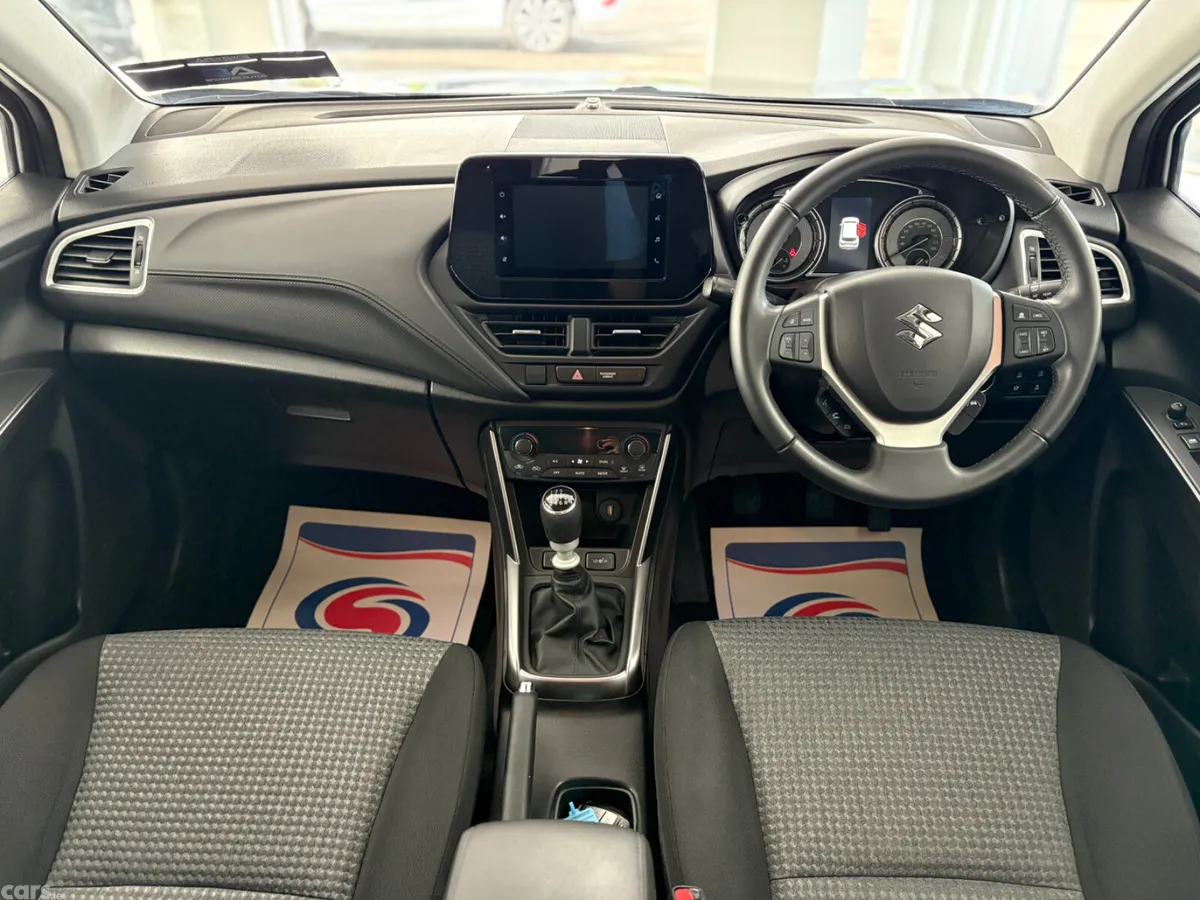 Suzuki SX4 S-Cross SUV, Petrol Hybrid, 2023, Blue
