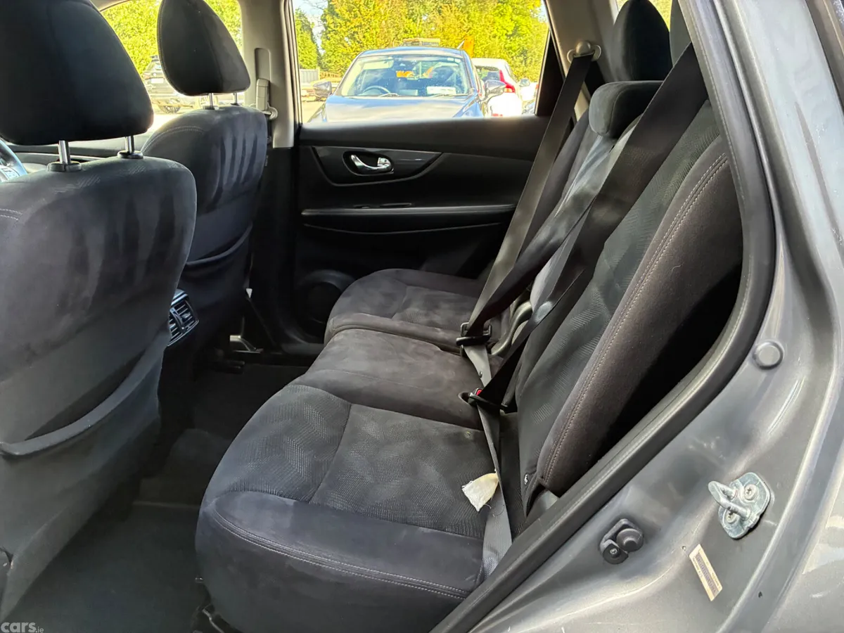Nissan X-Trail SUV, Diesel, 2016, Grey