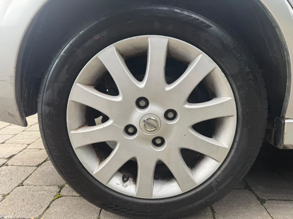 Nissan Almera Hatchback, Petrol, 2007, Silver
