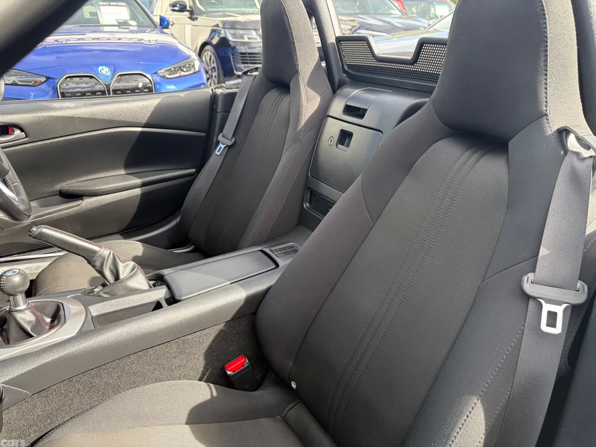 Mazda MX-5 Convertible, Petrol, 2016, White