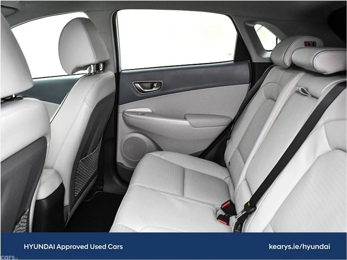 Hyundai KONA SUV, Electric, 2020, White