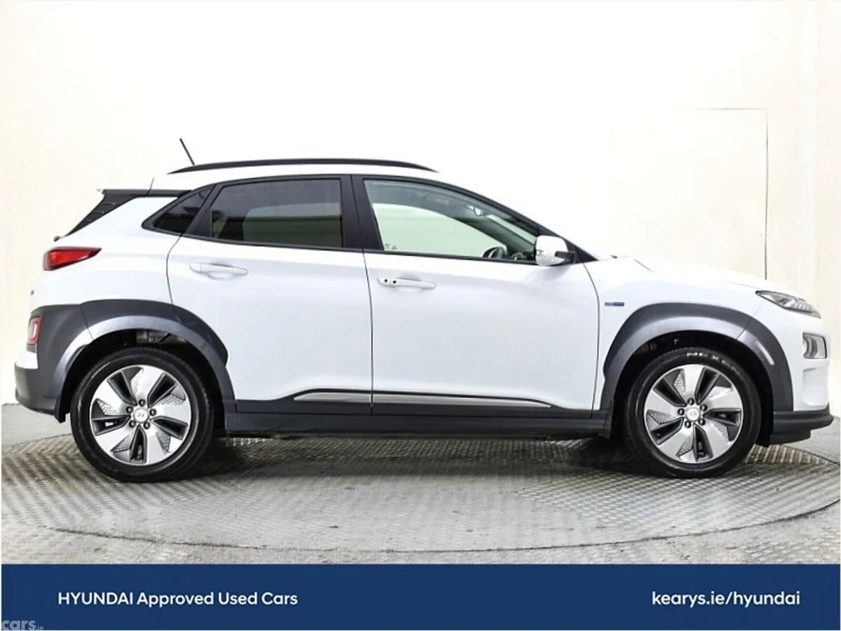 Hyundai KONA SUV, Electric, 2020, White
