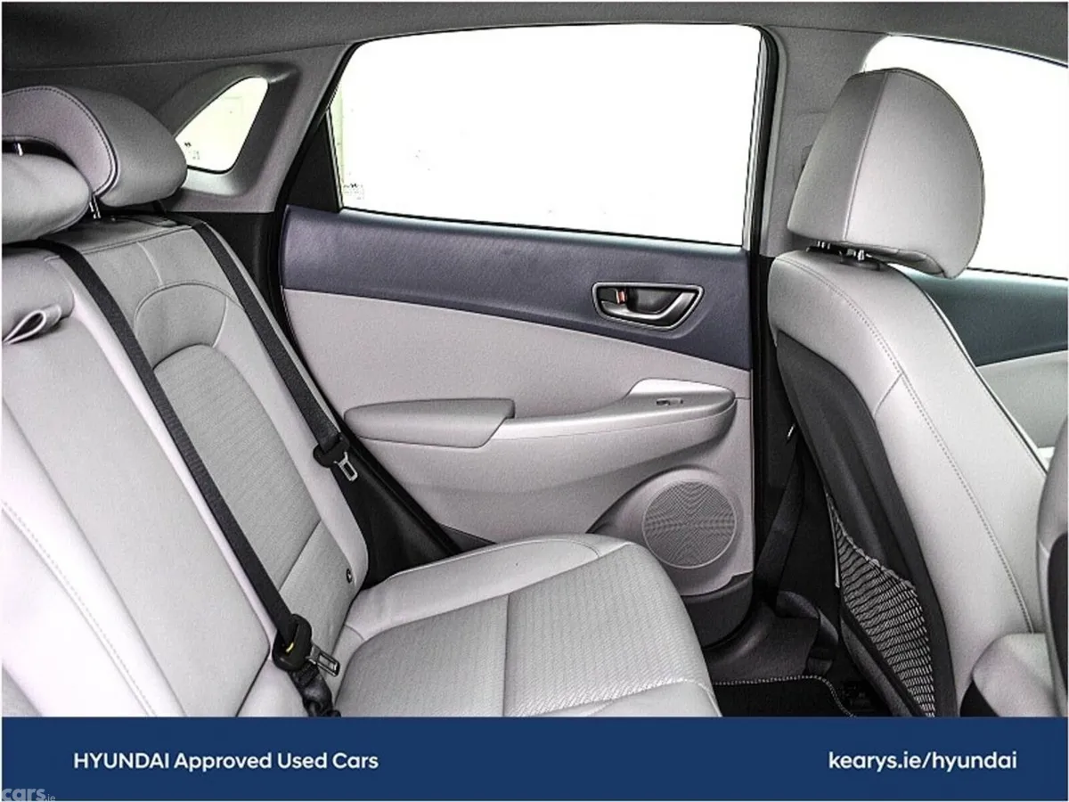 Hyundai KONA SUV, Electric, 2020, White