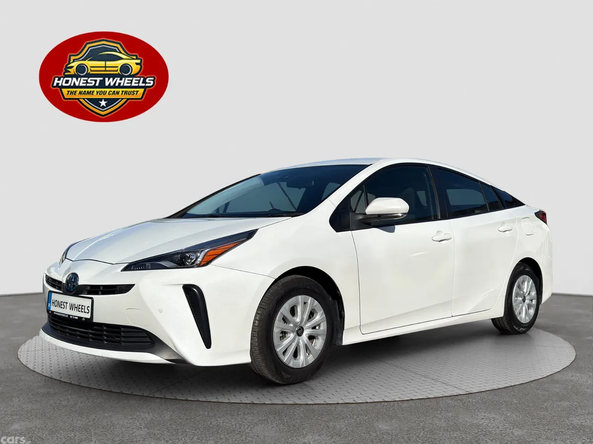 Toyota Prius Hatchback, Petrol Hybrid, 2022, White