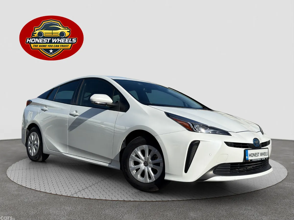 Toyota Prius Hatchback, Petrol Hybrid, 2022, White