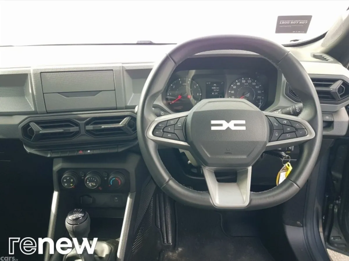 Dacia Duster SUV, Petrol, 2025, Grey