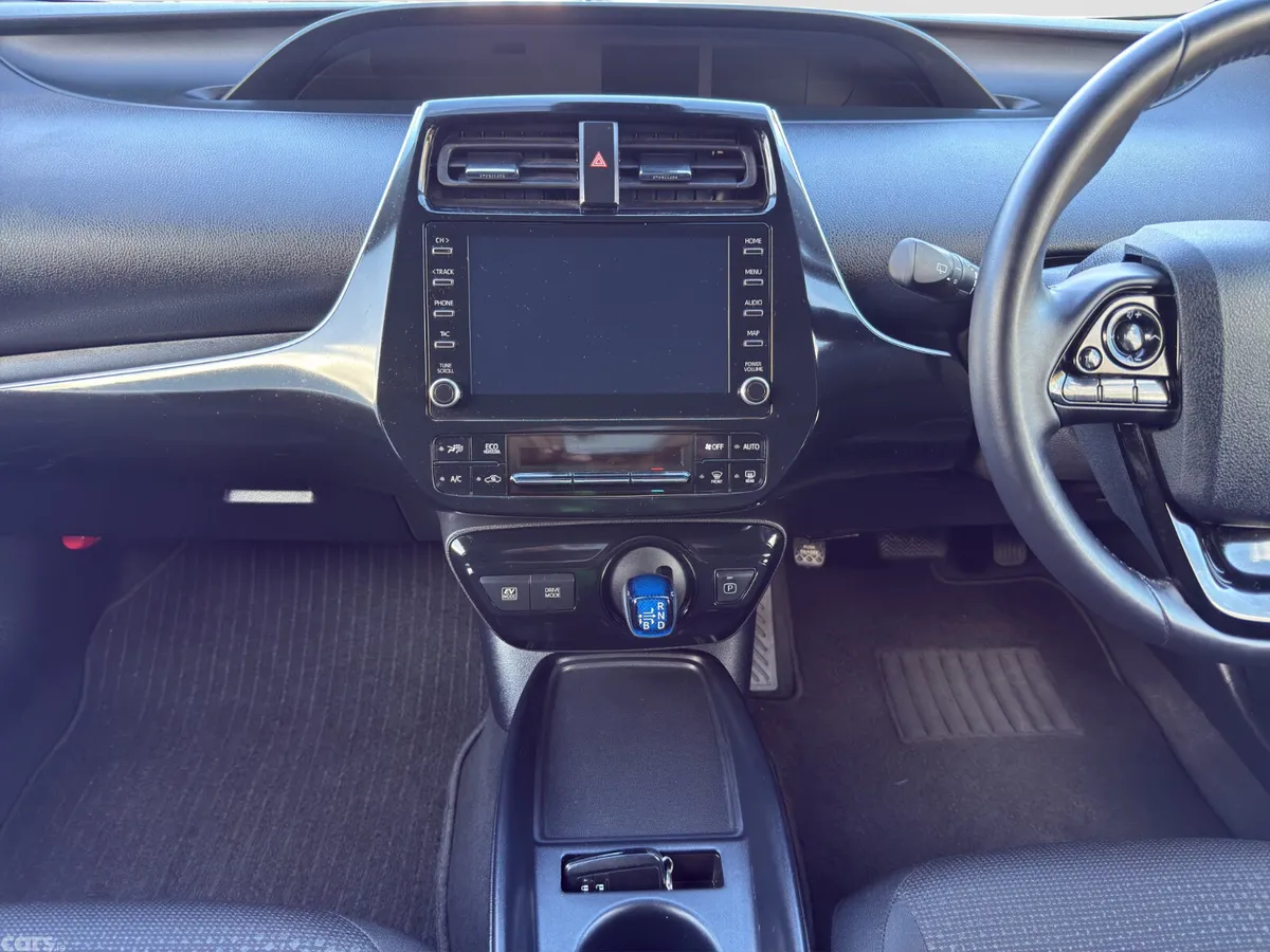 Toyota Prius Hatchback, Petrol Hybrid, 2022, White