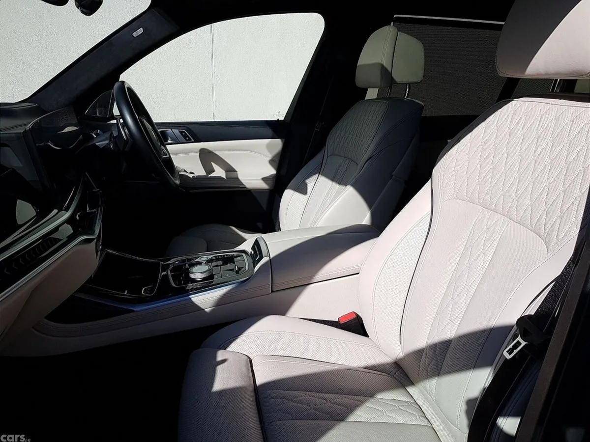 BMW X7 SUV, Diesel, 2023, Black