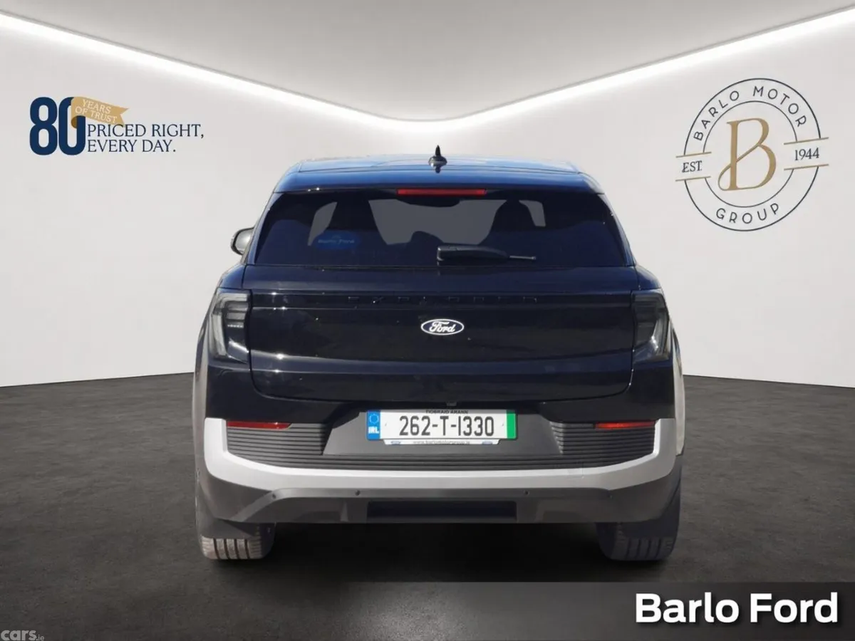 Ford Explorer MPV, Electric, 2026, Black
