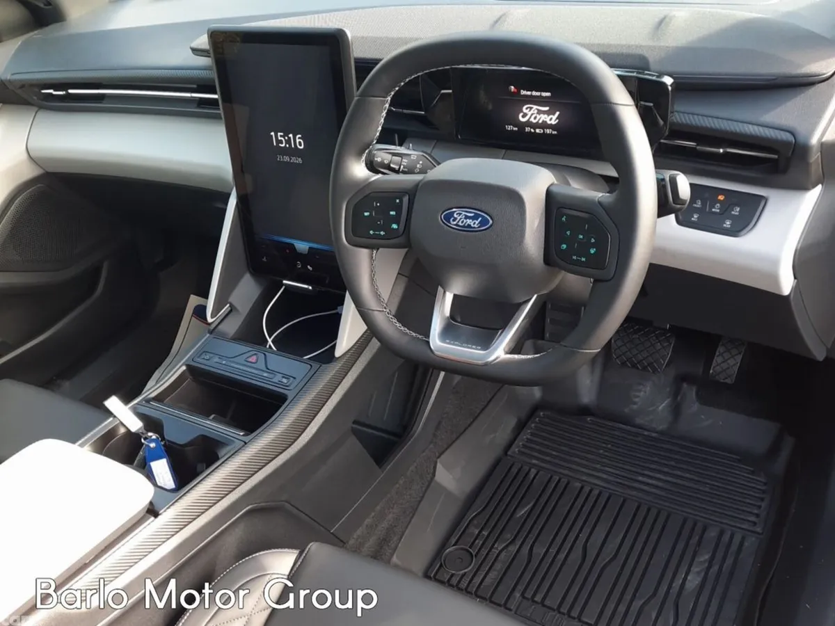 Ford Explorer MPV, Electric, 2026, Black