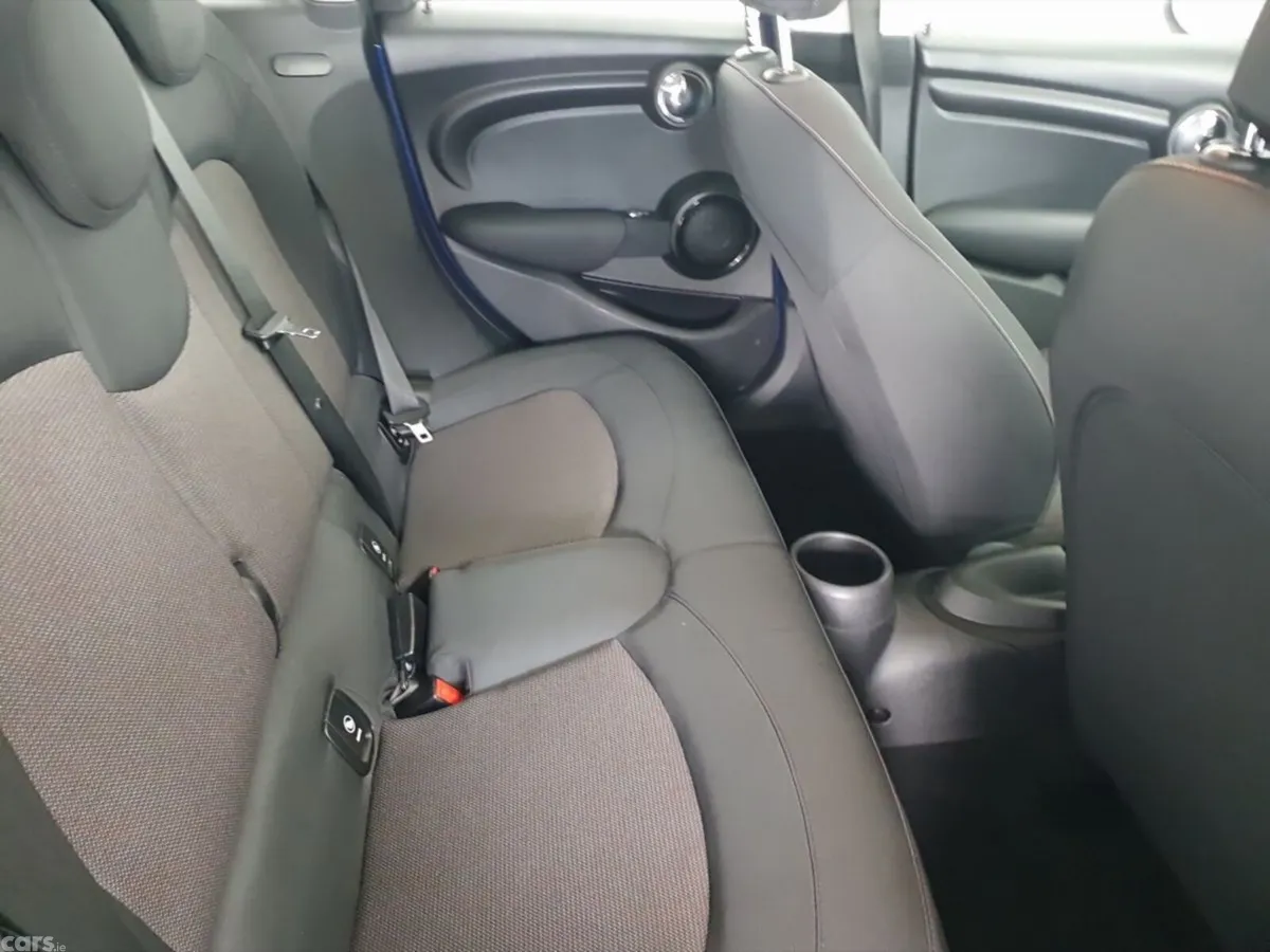 Mini One Hatchback, Petrol, 2019, Blue