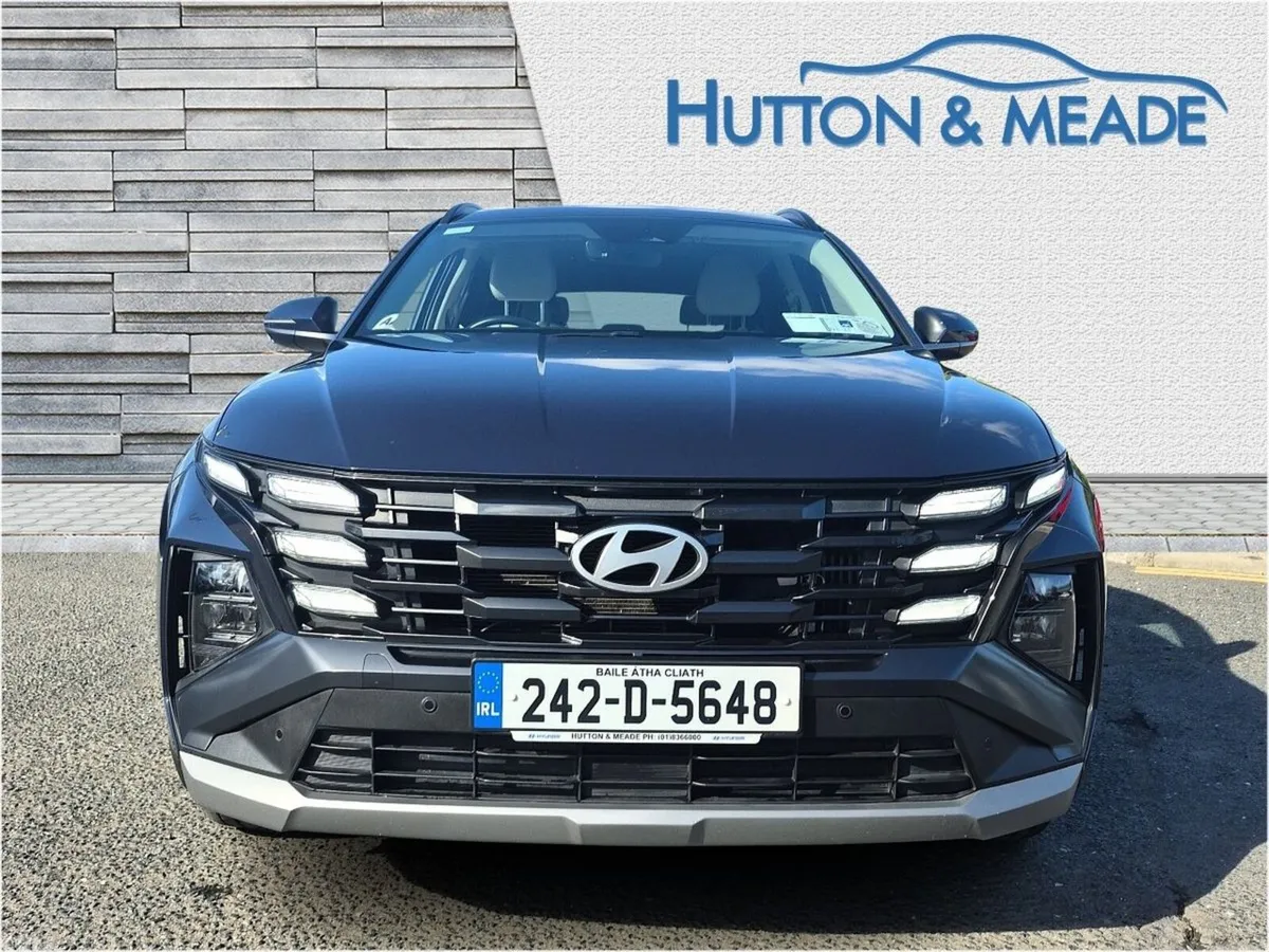 Hyundai Tucson SUV, Petrol Hybrid, 2024, Blue