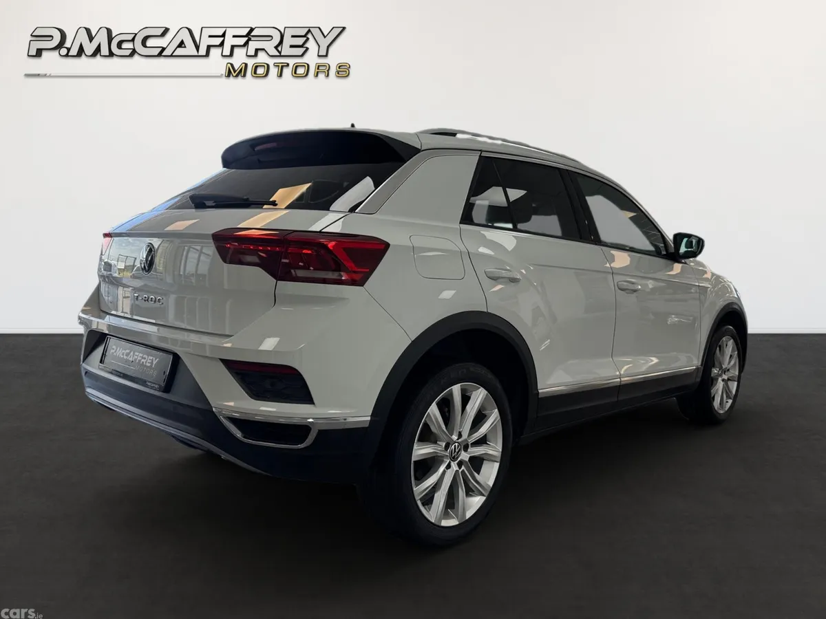 Volkswagen T-Roc SUV, Diesel, 2021, White