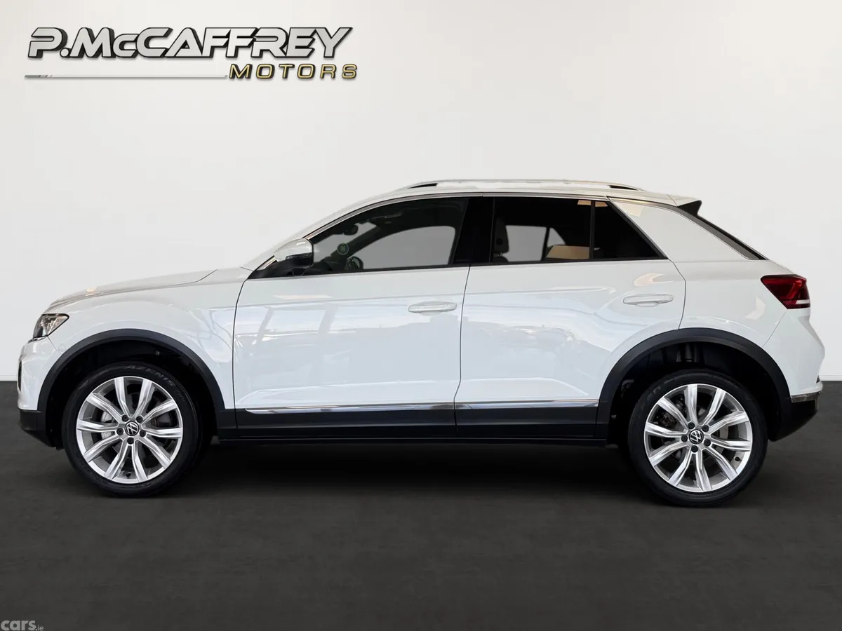 Volkswagen T-Roc SUV, Diesel, 2021, White