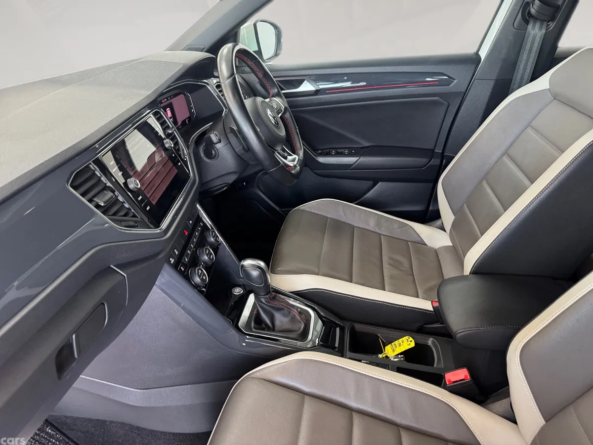 Volkswagen T-Roc SUV, Diesel, 2021, White
