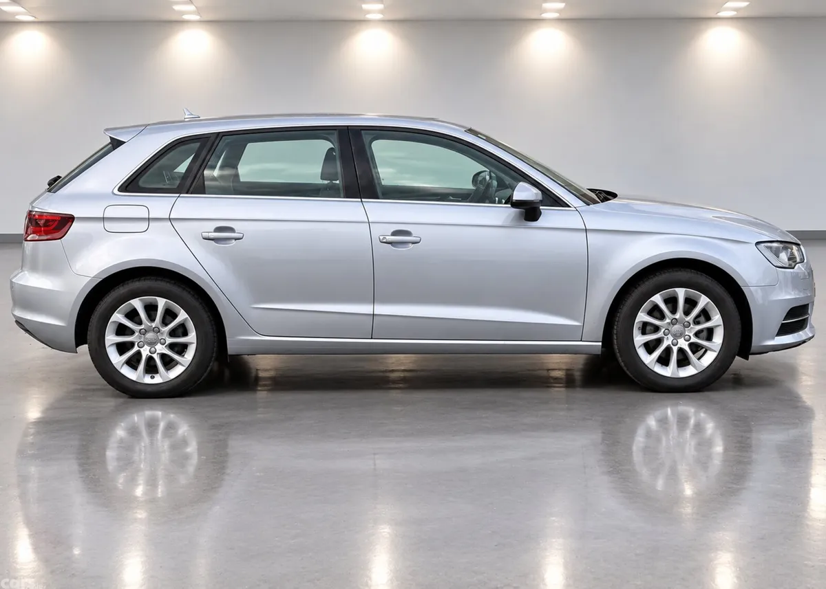 Audi A3 Hatchback, Petrol, 2014, Silver