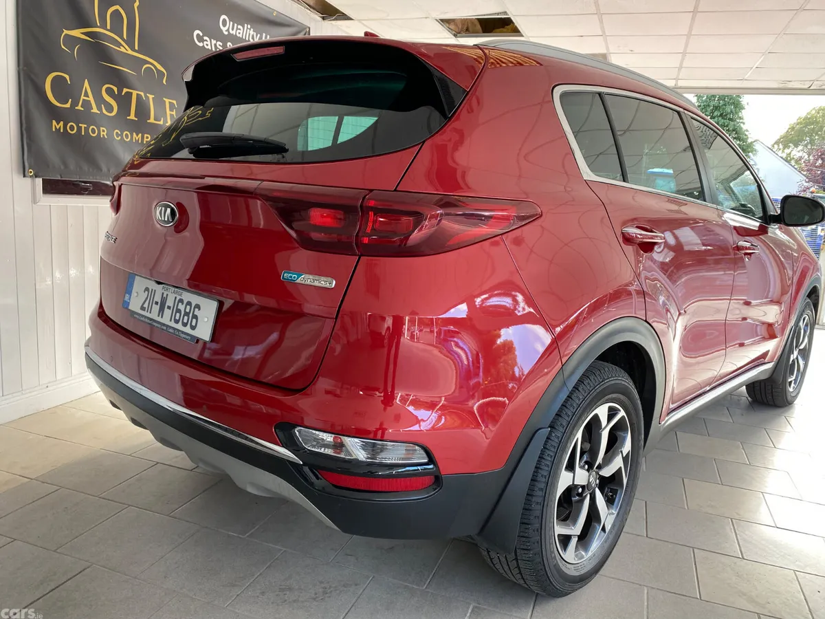 Kia Sportage SUV, Diesel Hybrid, 2021, Red