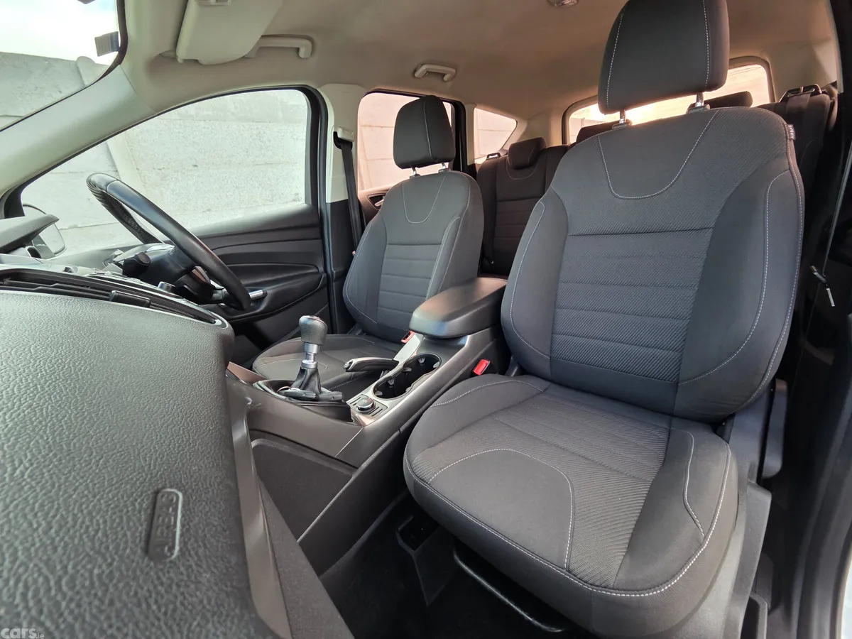 Ford Kuga SUV, Diesel, 2015, White