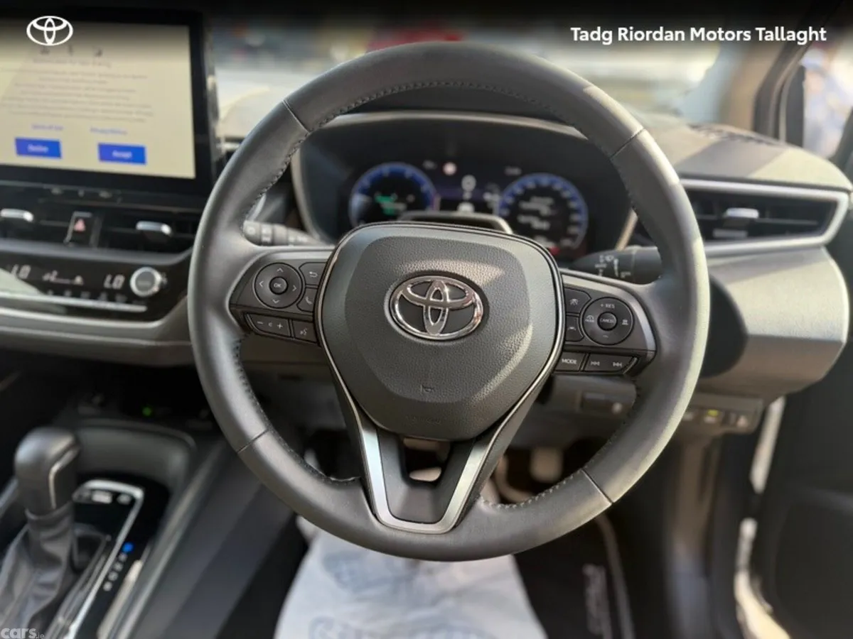 Toyota Corolla Saloon, Petrol Hybrid, 2026, Grey