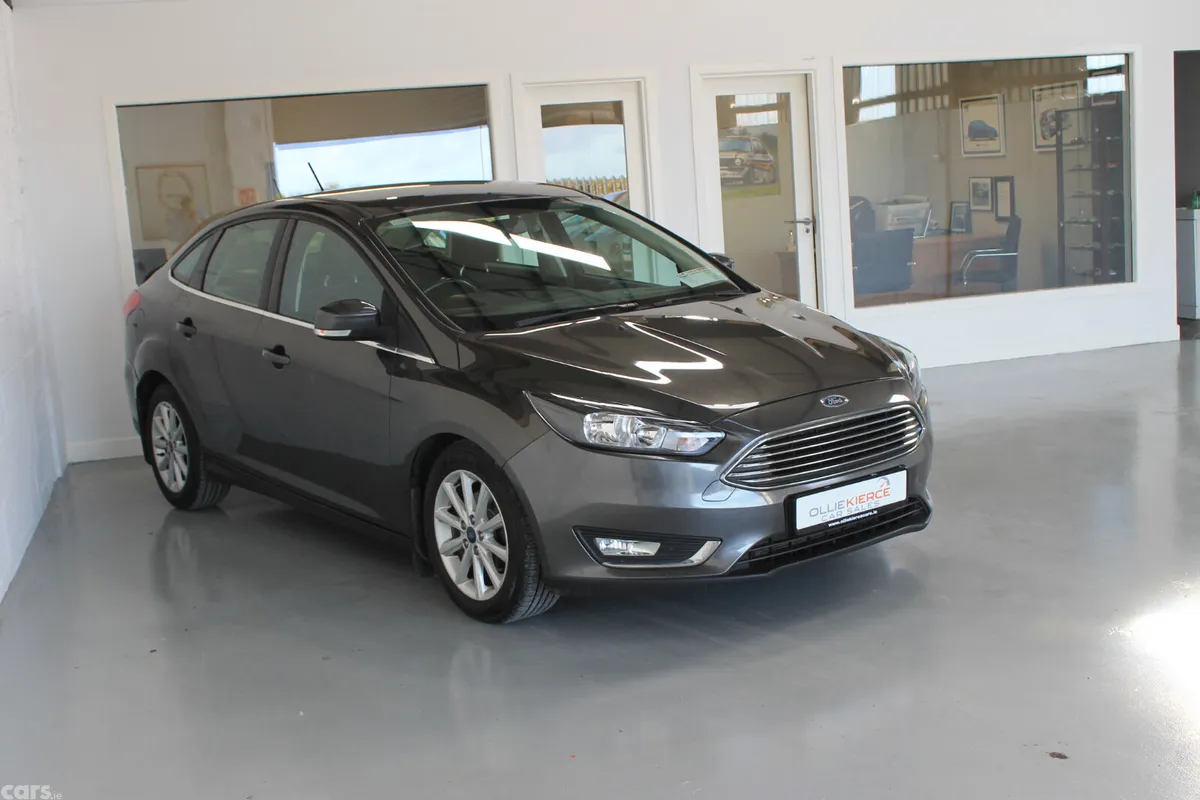 Ford Focus Saloon, Diesel, 2018, Grey
