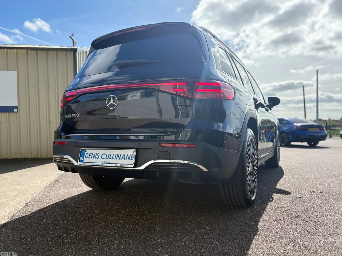 Mercedes-Benz EQB SUV, Electric, 2025, Black