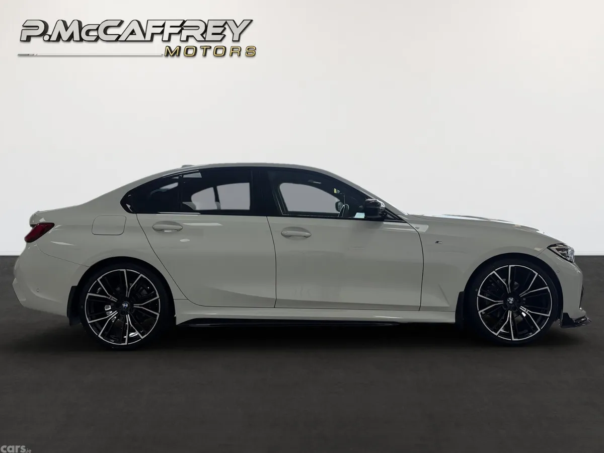 BMW 3-Series Saloon, Diesel, 2022, White