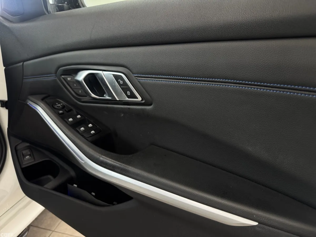BMW 3-Series Saloon, Diesel, 2022, White