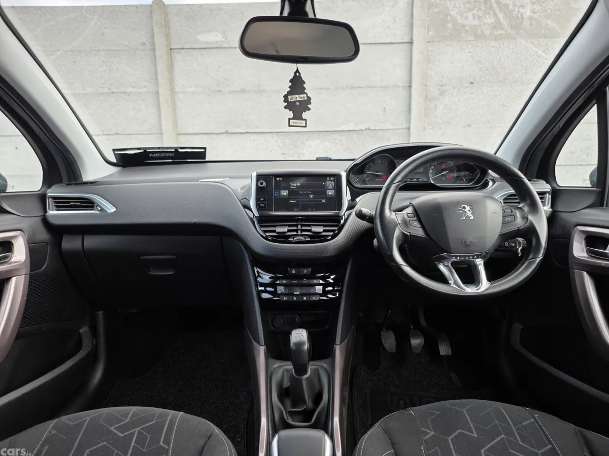 Peugeot 2008 SUV, Diesel, 2016, Grey