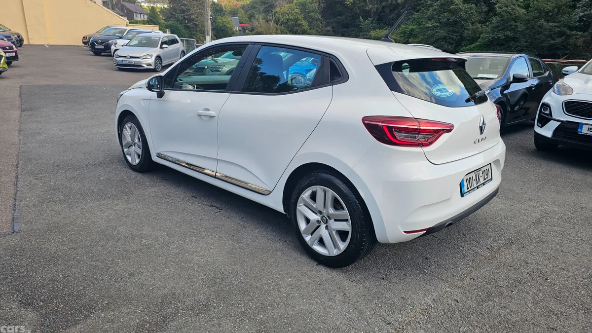 Renault Clio Hatchback, Petrol, 2020, White