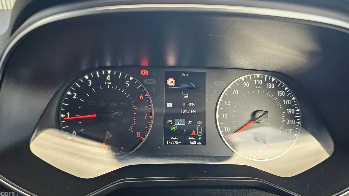Renault Clio Hatchback, Petrol, 2020, White